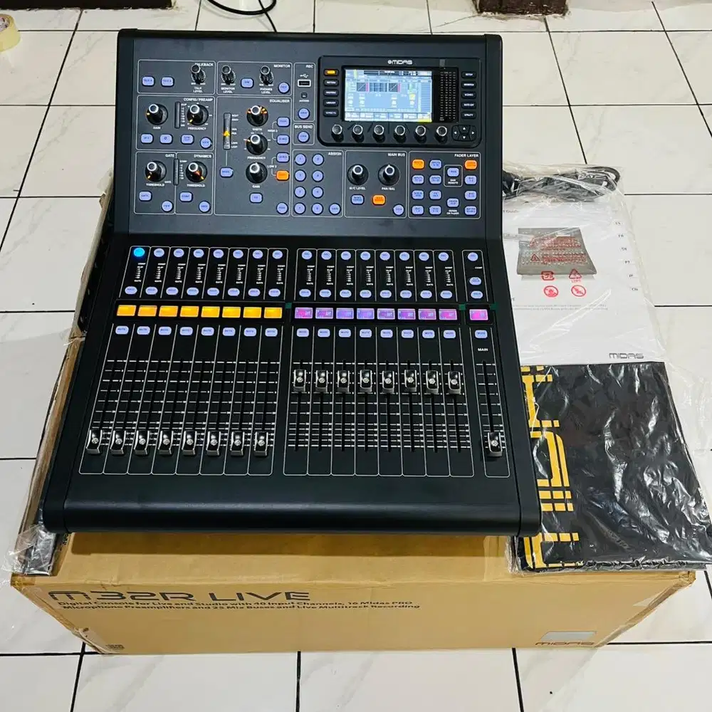 Midas M32R Live