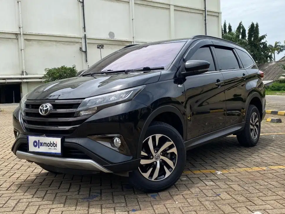 TDP 9, JT Toyota Rush 1.5 G Bensin-MT Hitam 2018