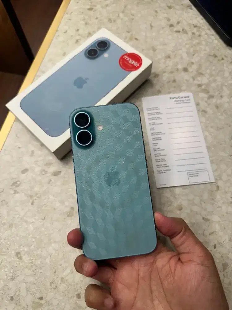 iPhone 16 128GB iBox