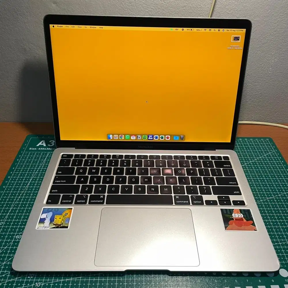 Macbook Air 2020 13 Inch 8/256 i3 A2179