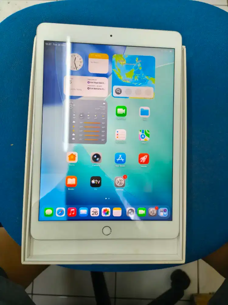 iPad 8 32gb second