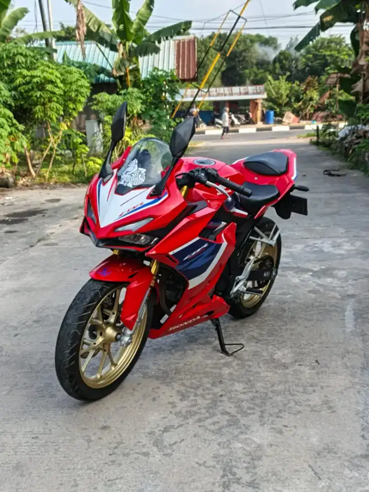 Honda CB150R Tahun 2023