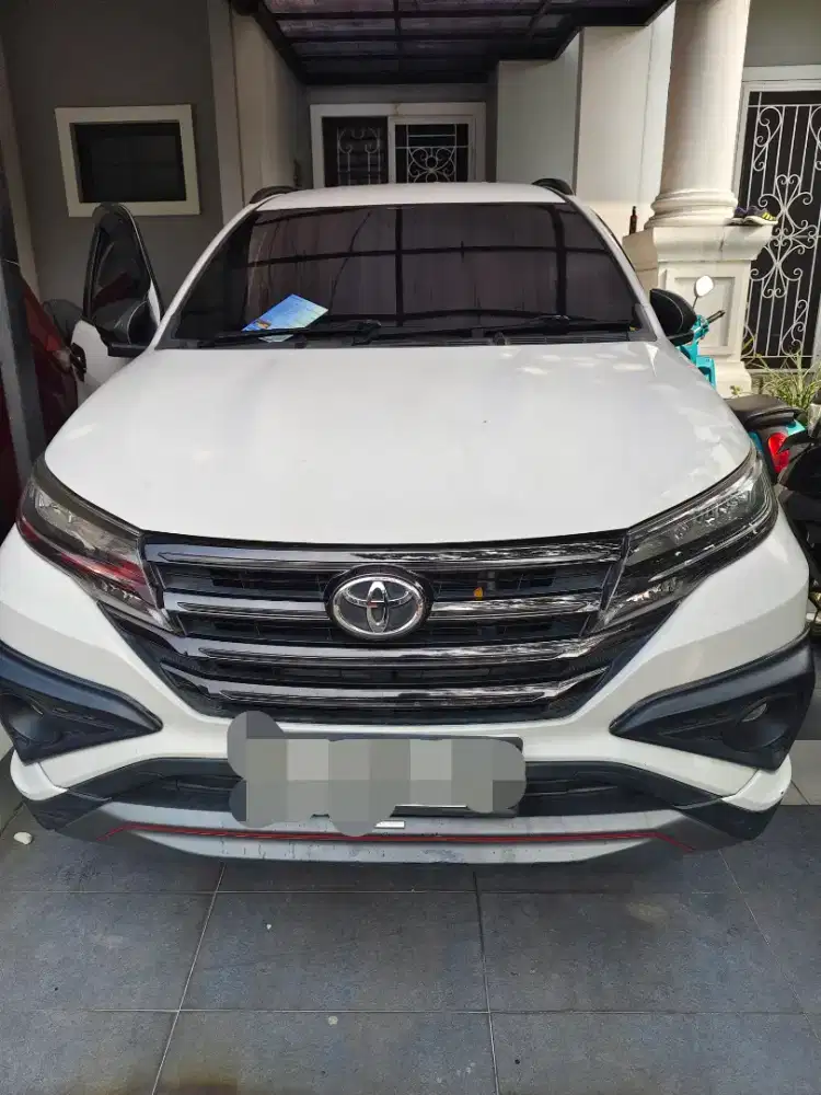Toyota Rush dijual