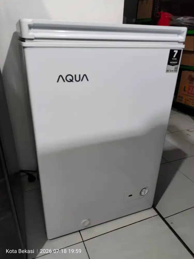 Jual freezer box Aqua  AQF-12MC pemakaian 1 bulan