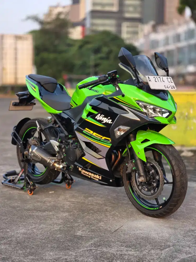 Kawasaki New Ninja 250 FI SE KRT KM 3000