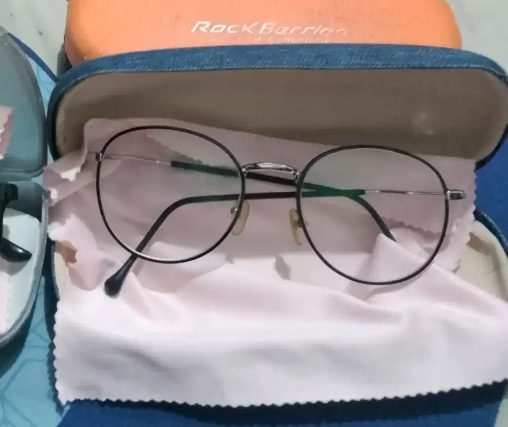 Frame kacamata preloved