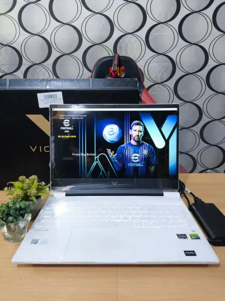 Laptop Gaming Like New Masih Garansi Resmi HP Victus 15 Siap COD