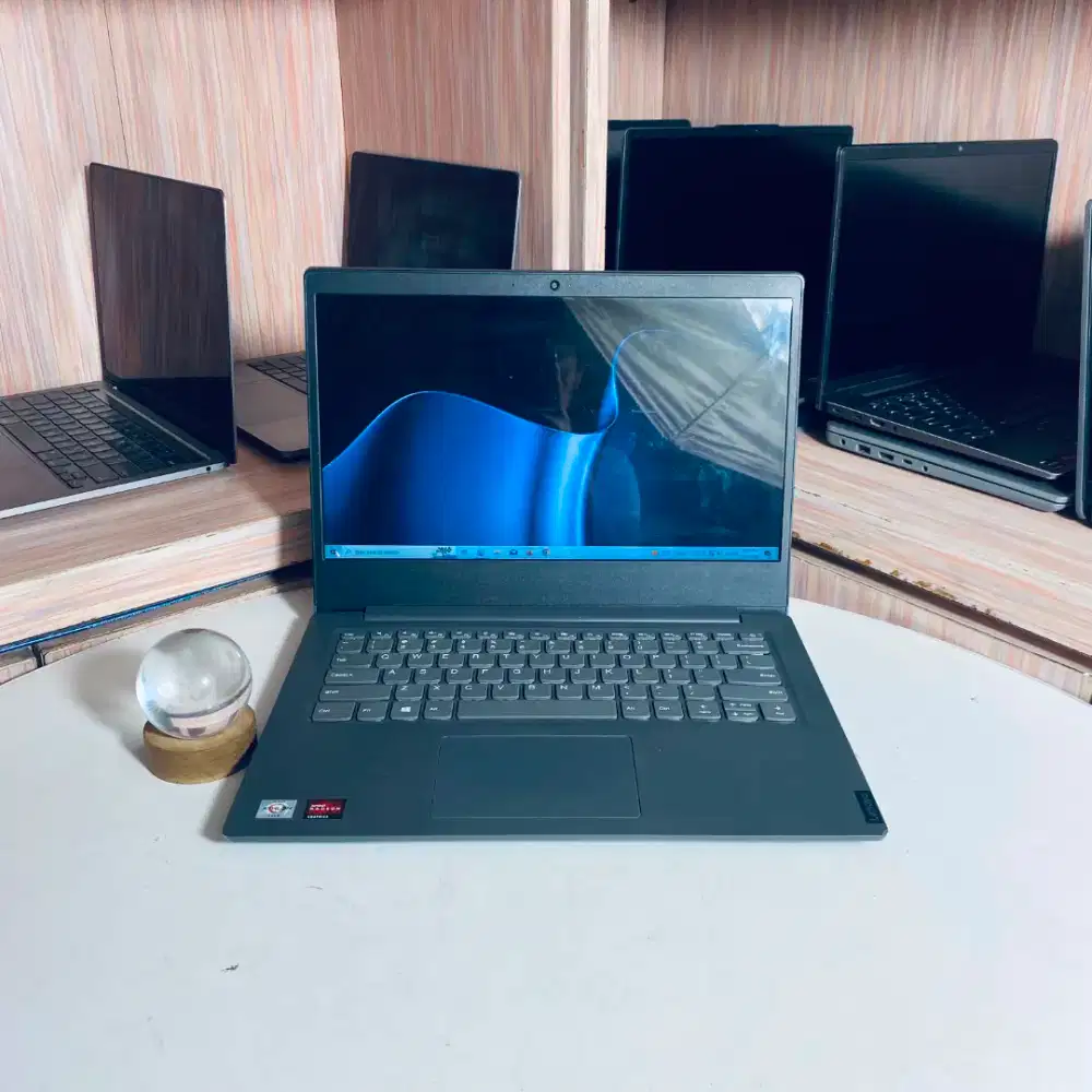 LAPTOP LENOVO V14-ADA 82C6|ATHLON GOLD|4GB|128GB