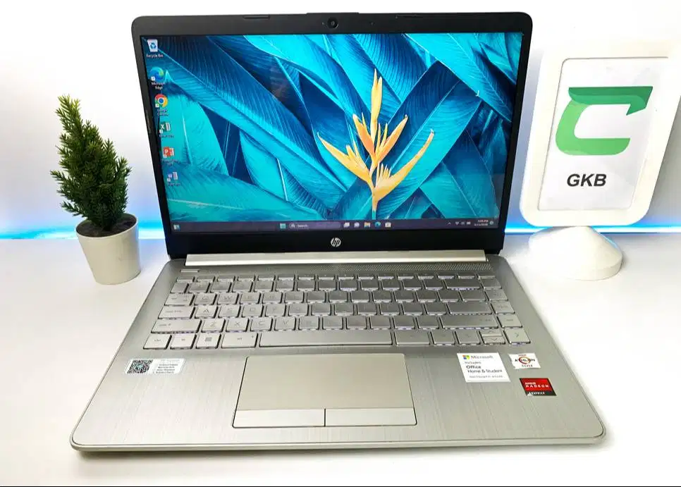 Laptop HP 14s Ram 8gb Ssd 256gb VGA 2gb Gaming Design keyboard backlig