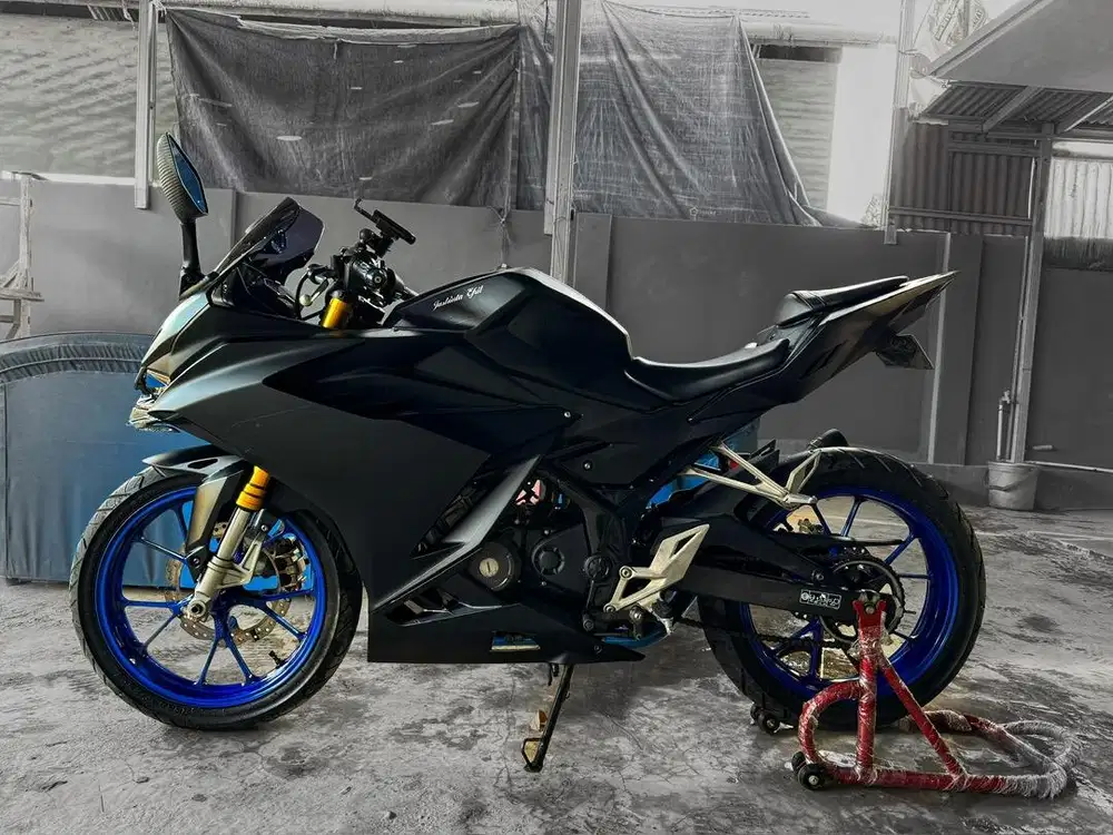 Honda CBR 150 R 2023