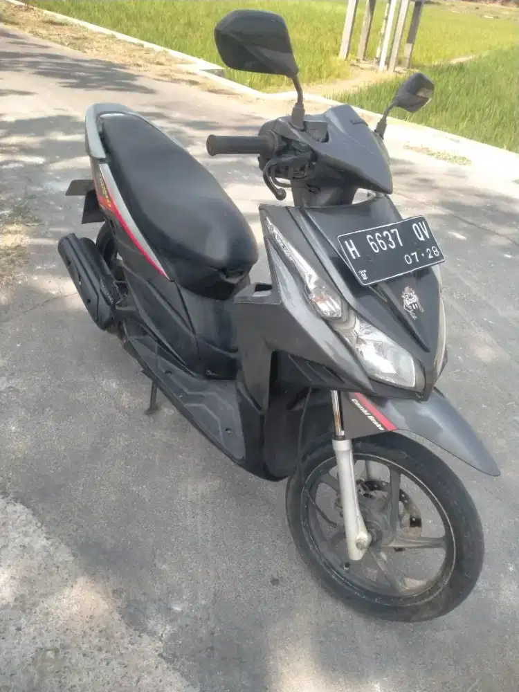 Vario techno 2010 komplit mesin bagus ex cewek