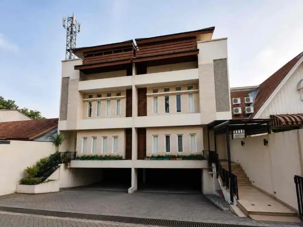 Dijual Gedung Perkantoran Jl Darmawangsa Kebayoran Jakarta Selatan