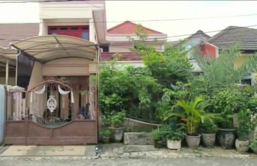 Dijual Rumah Simpang Darmo Permai
