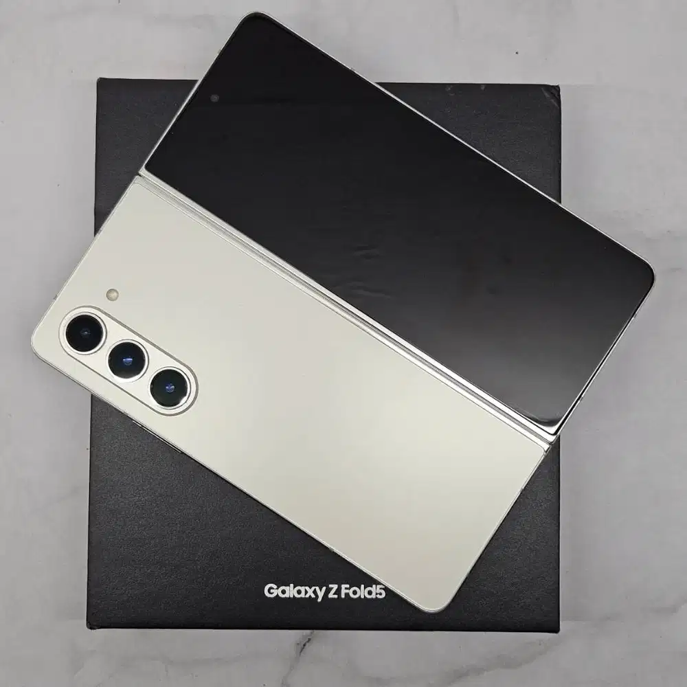 Samsung Galaxy Z Fold 5 12/256GB Cream SEIN Fullset Resmi NO Minus