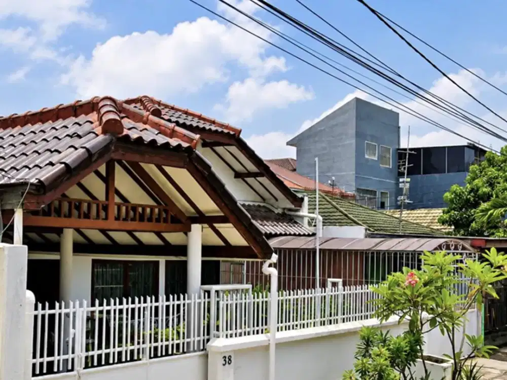 Dijual Rumah Besar di Kayu Putih Jakarta Timur