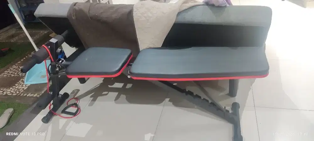 Alat olah raga bekas rasa baru