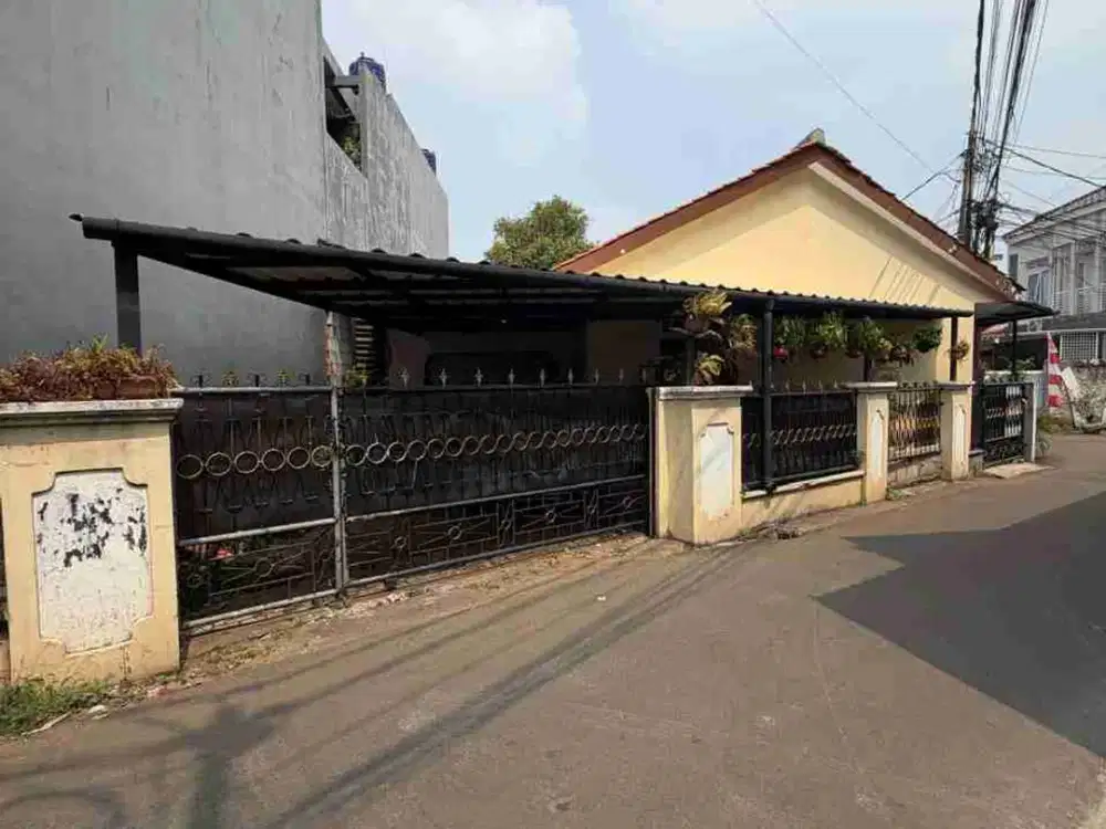 RUMAH CANTIK KP CURUG TANAH BARU DEPOK