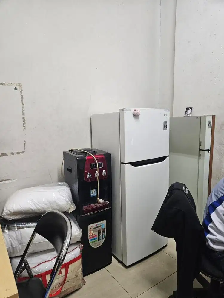 Kulkas LG 2 Pintu Inverter