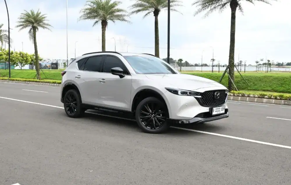 (Tdp 2jt) Mazda CX 5 AWD kuro 2023