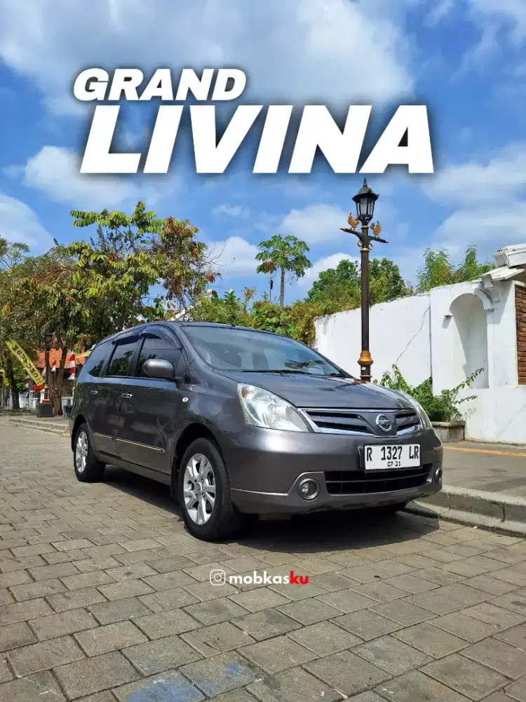 GRAND LIVINA XV MT 2011