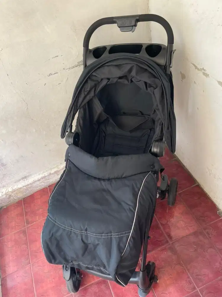 Stroller Bayi Joie