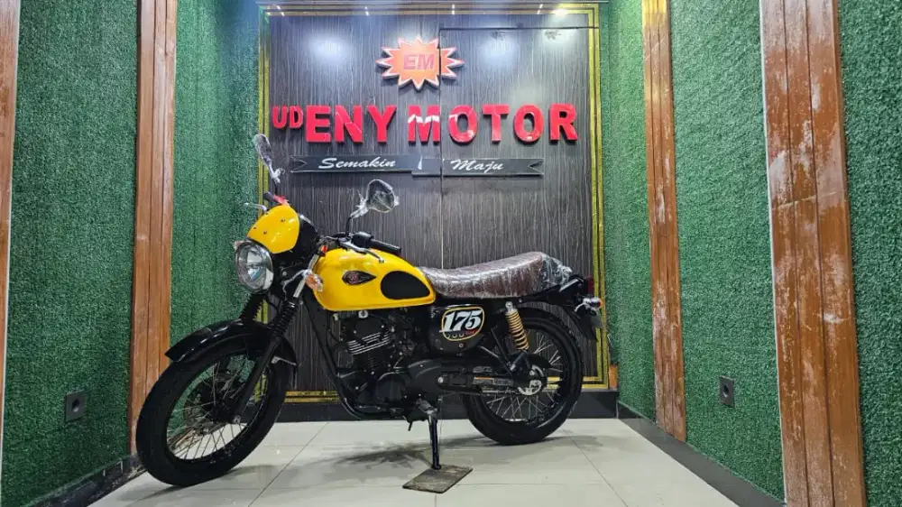UD ENY MOTOR - Kawasaki W175 CAFe thn 2019 super
