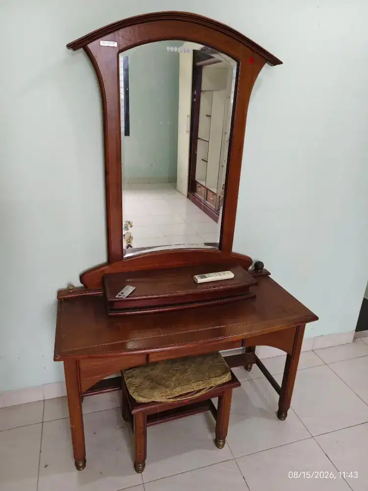 meja rias kayu bahan kokoh harga murah meriah