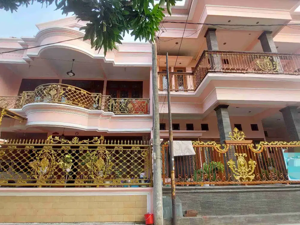 Rumah gandeng 2 Besar dan Nyaman diPesona Anggrek Kota Bekasi