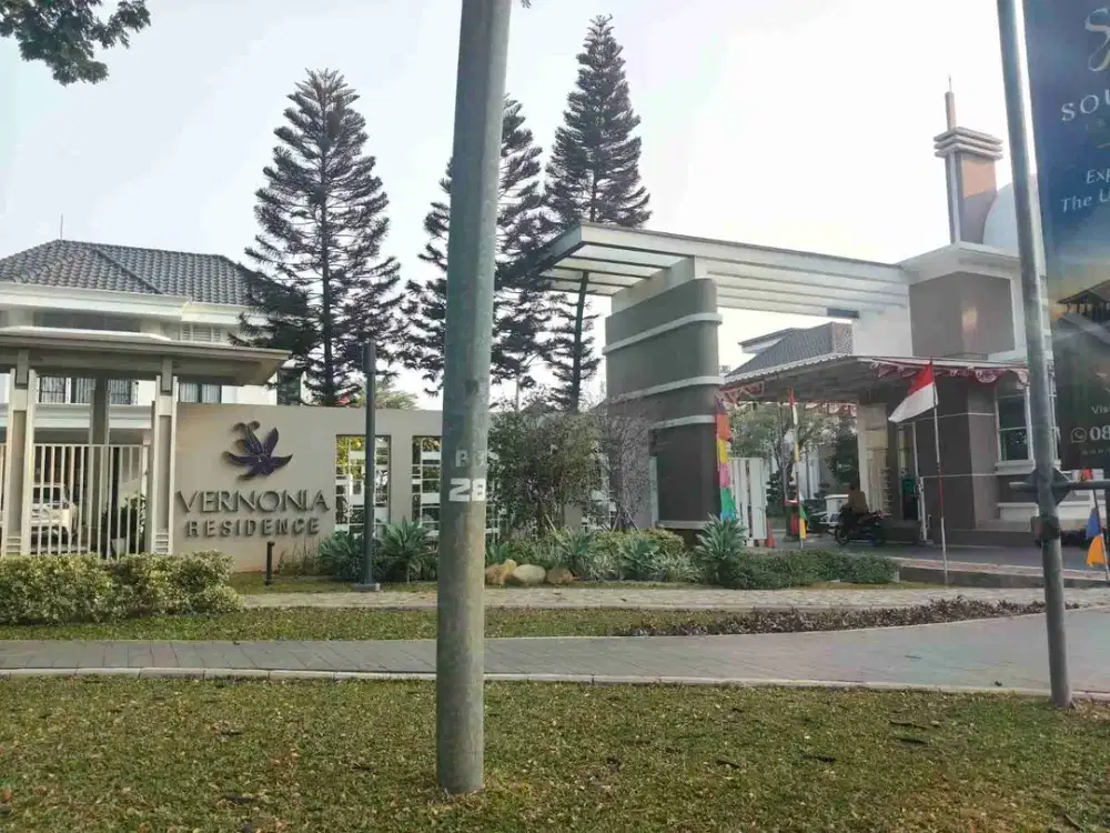DIJUAL MURAH RUMAH SUMMARECON BEKASI LEBAR 8 METER