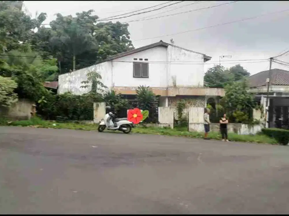 Rumah Hook Besar dan Luas 536m di Perumahan Bogor Baru