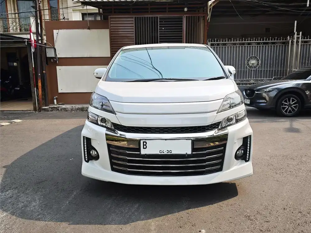 Toyota Vellfire 2013 ZG GS ( ANTIK low KM )