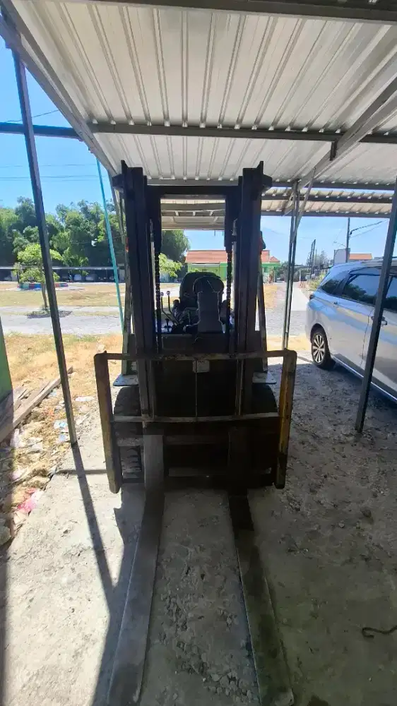 Jual cepat Forklift TCM 2.5 ton 2017 Manual
