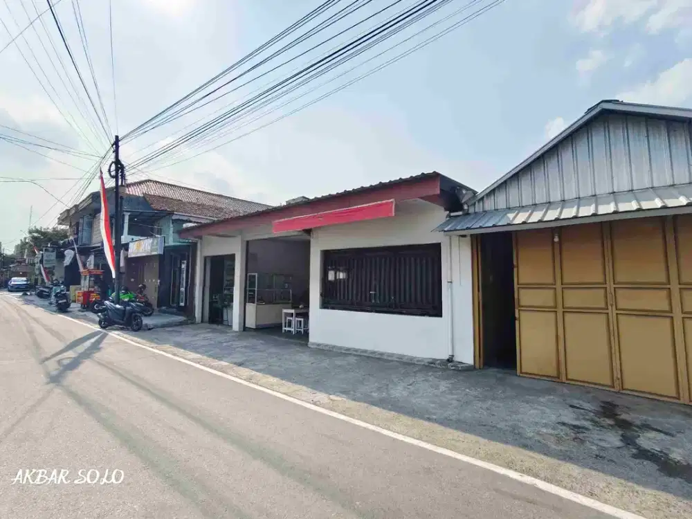 di jual tanah dan bangunan ums solo