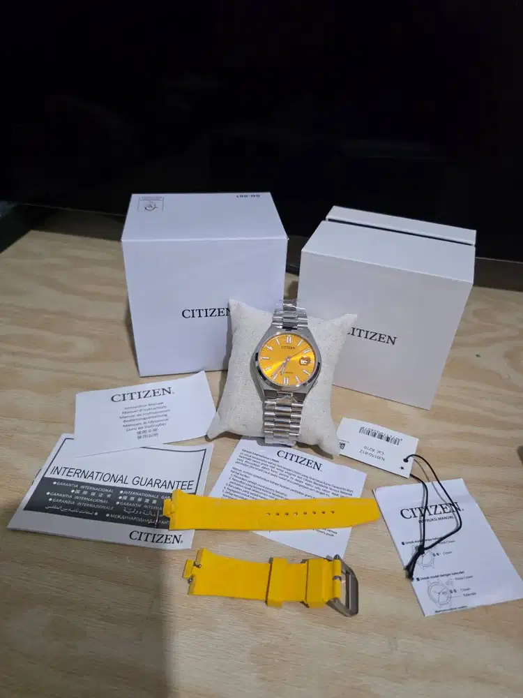 Citizen Tsuyosa 40mm NZ0150-81Z Like New Pake 3-4X Bonus Rubber Strap