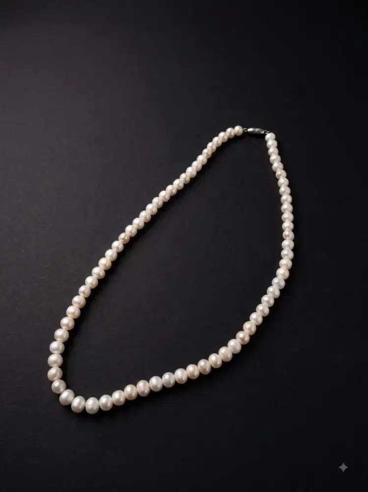 Kalung mutiara air tawar pendek
