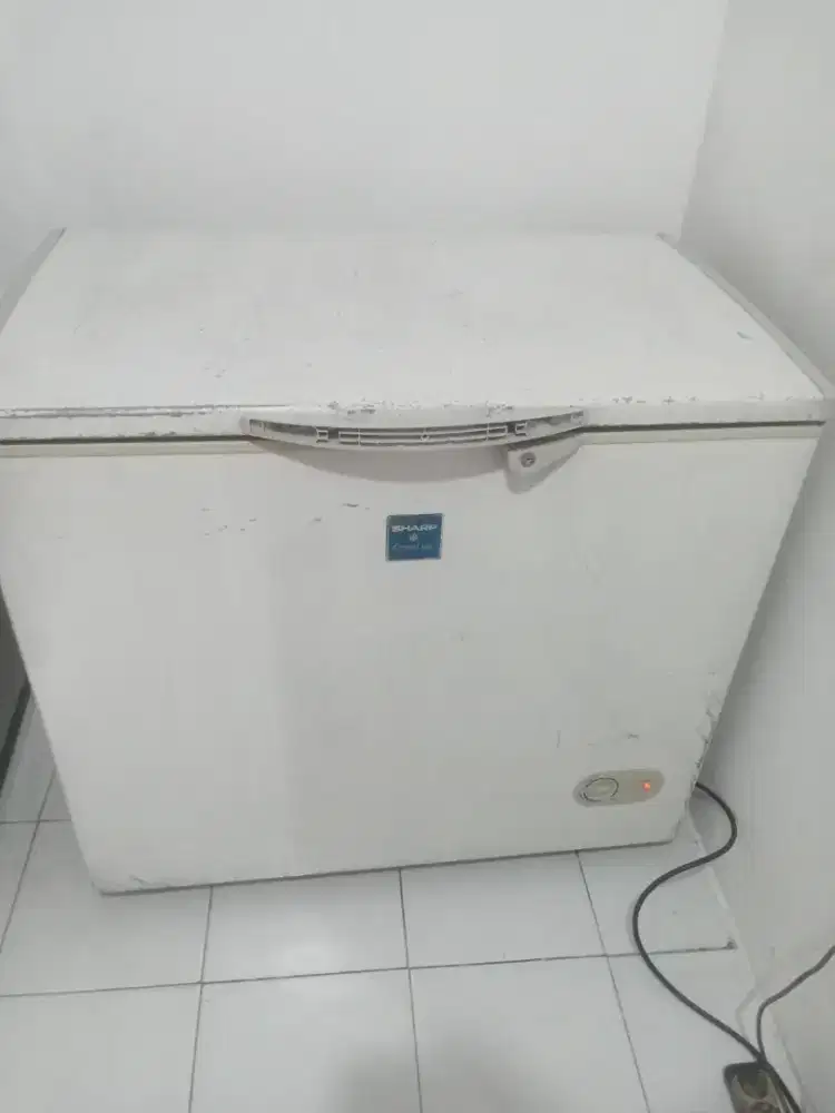 Freezer box chest freezer