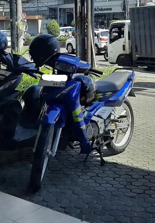 Satria Lumba 120R Kenny Robert Limited Edisi 2001