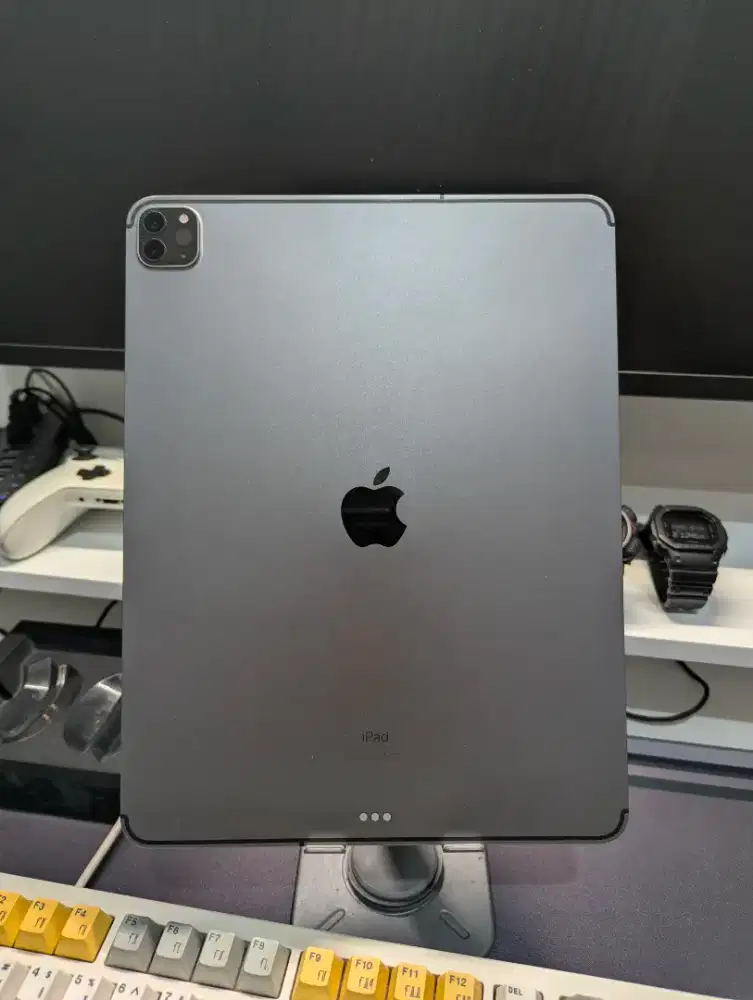 iPad Pro 2020 12.9 Gen 4 256GB Cellular Wifi Eks Resmi