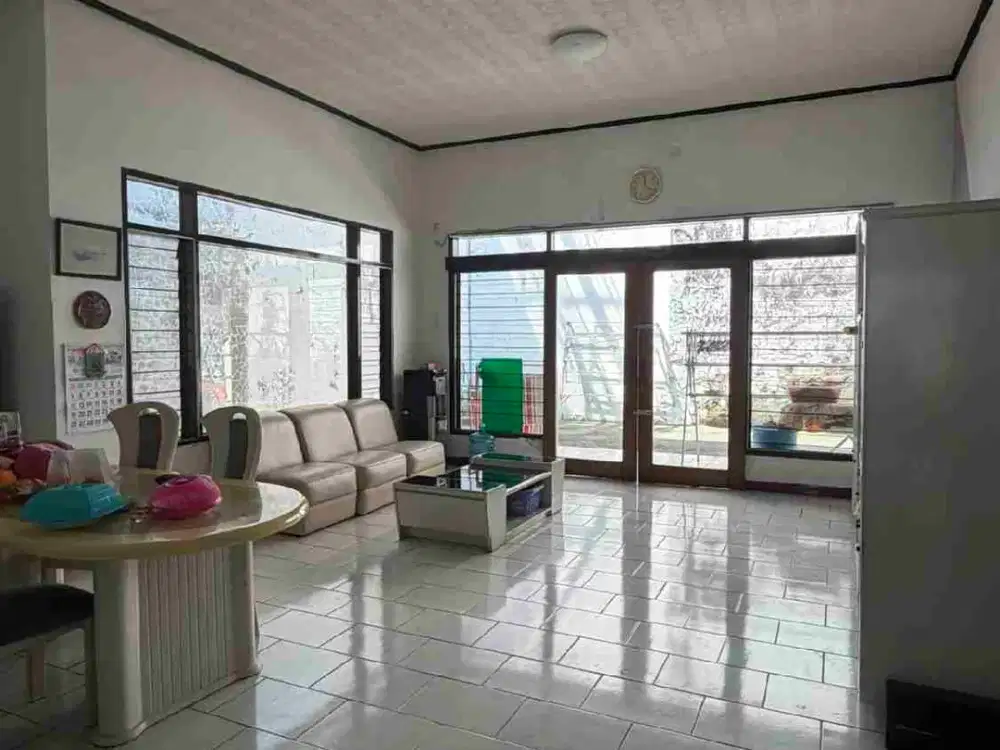 DIJUAL RUMAH TERAWAT 1 LANTAI DHARMAHUSADA