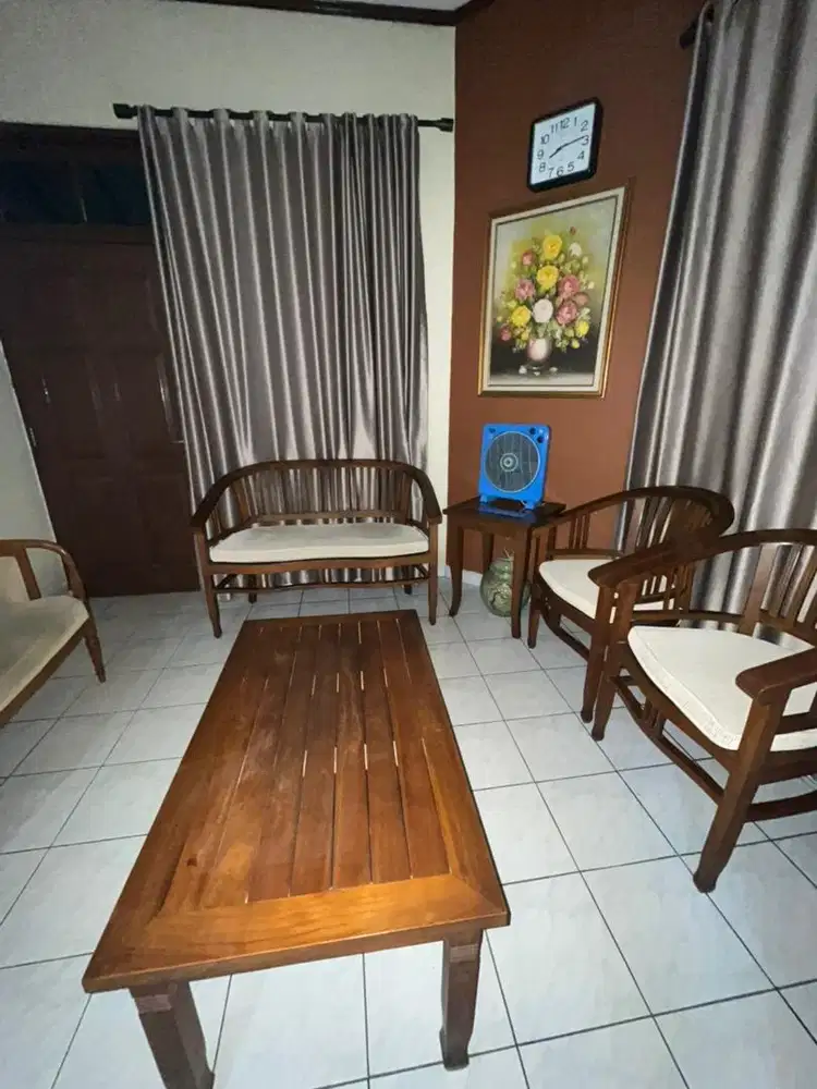 Kursi Kayu Jati 211 + Meja + Ambalan