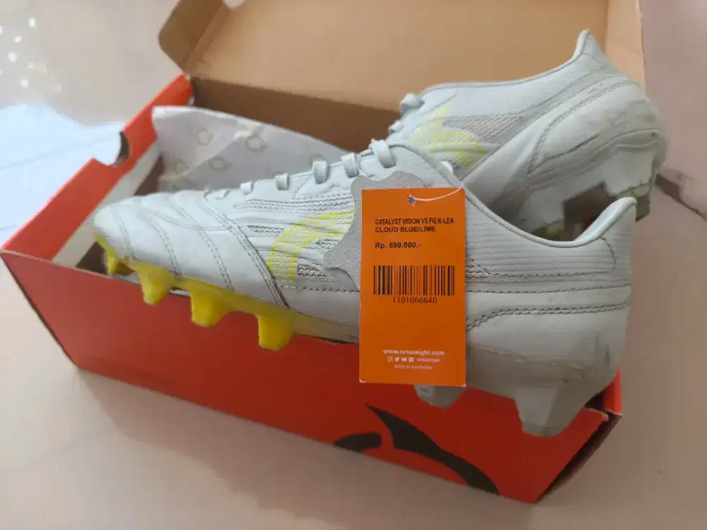 Sepatu Bola Ori Ortus