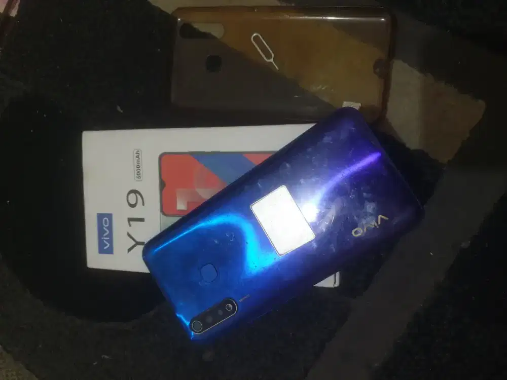 Vivo Y19 8/256gb fullset
