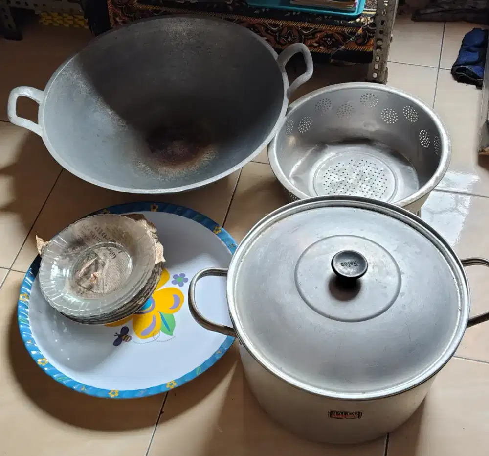 Panci Wajan Nampan Tempat Nasi & Piring