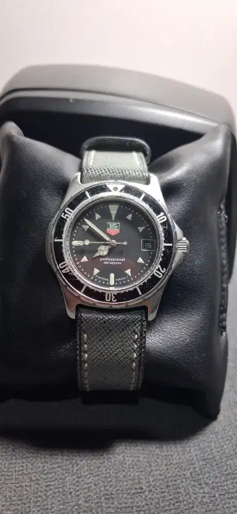 Tag Heuer Professional