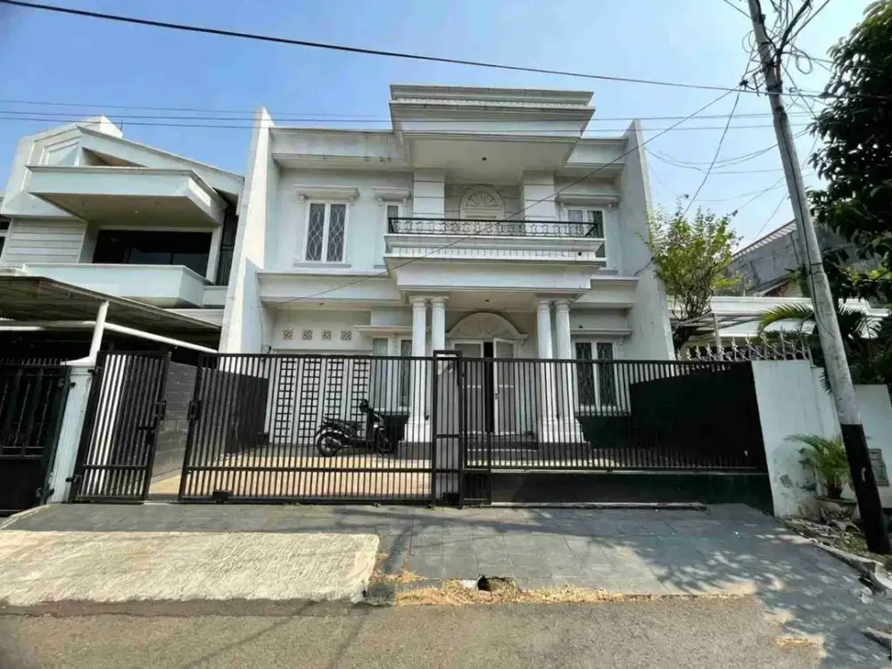 DISEWAKAN RUMAH MINIMALIS 2 LANTAI – GEDUNG HIJAU, PONDOK INDAH, JAKARTA SELATAN