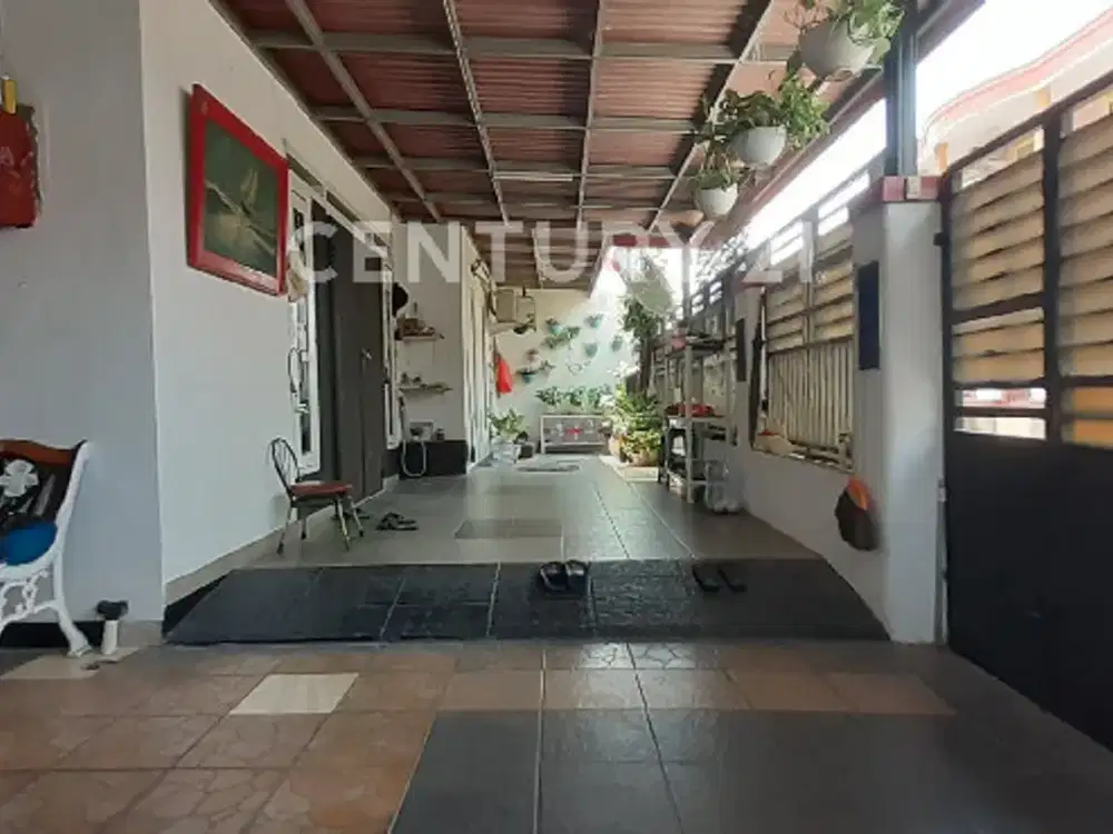 Rumah Hoek Murah Strategis Di Komplek Duren Jaya Bekasi Siap Huni