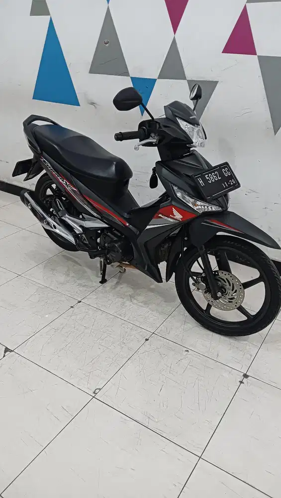 Honda New Supra X 125 FI CW 2021 Km.8000