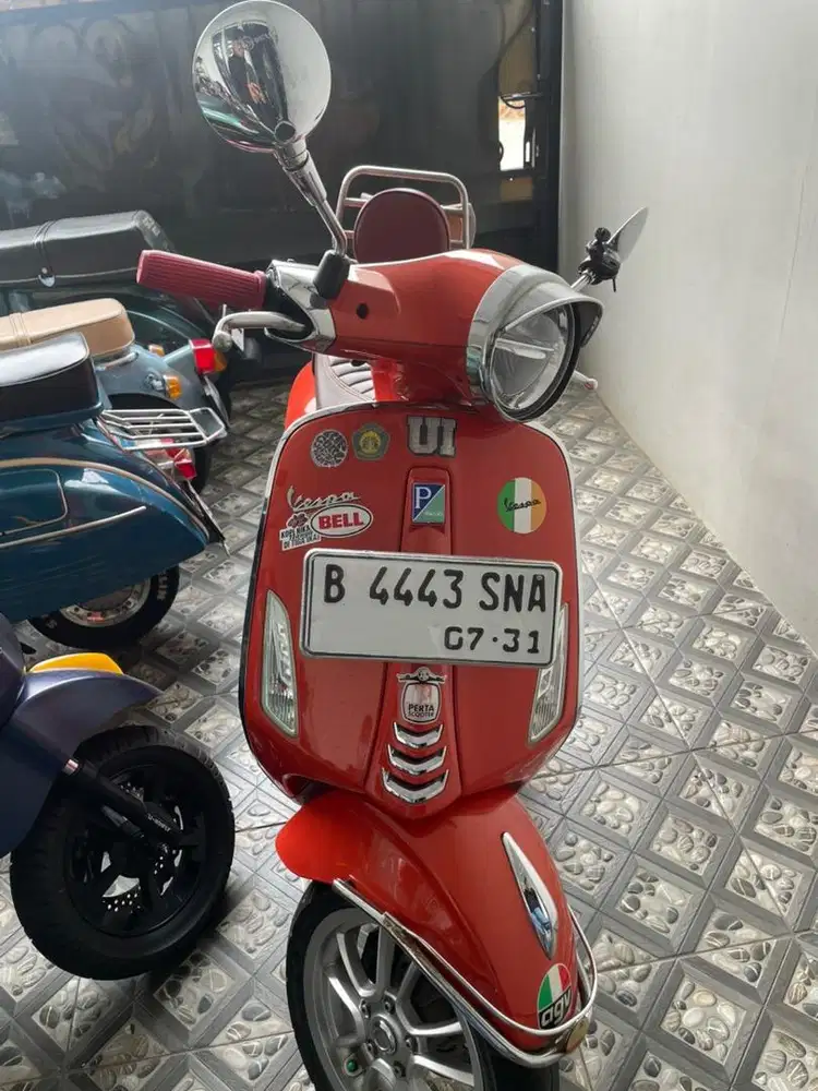 Vespa Primavera Tahun 2021