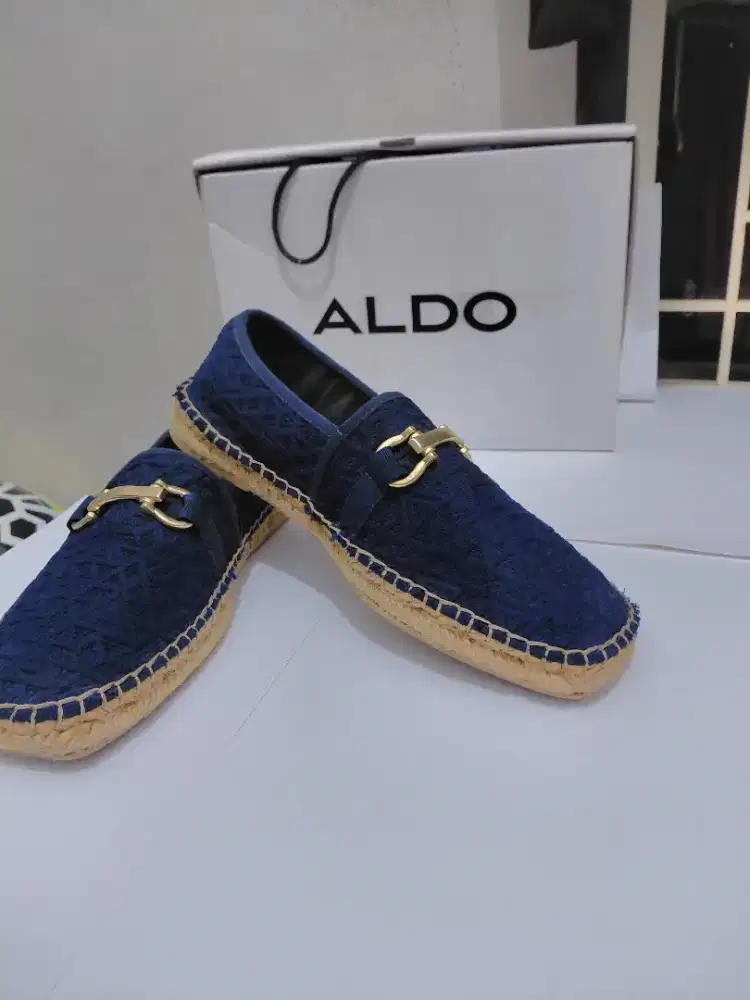 Sepatu Aldo Slip on & Sneakers size 39 40 ori