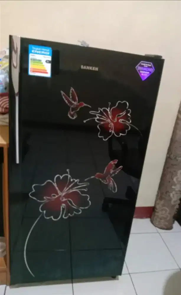 DIJUAL KULKAS SANKEN 1 PINTU